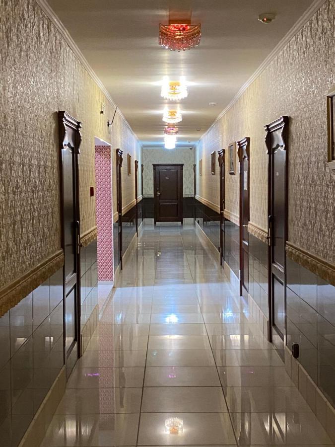 Hotel Astam Qostanaj Exteriör bild