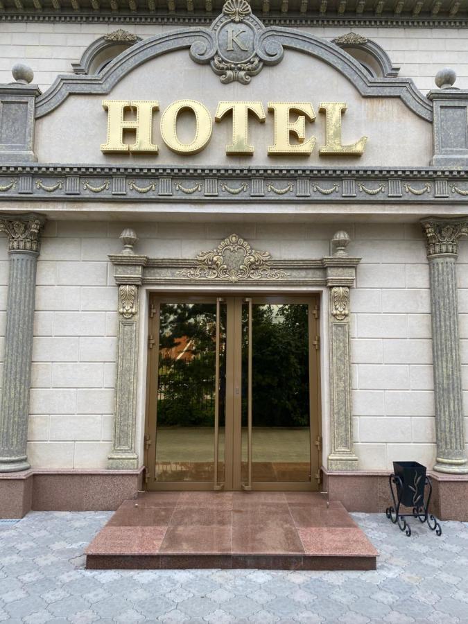 Hotel Astam Qostanaj Exteriör bild