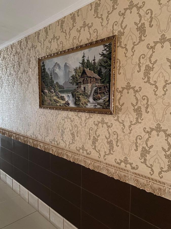 Hotel Astam Qostanaj Exteriör bild