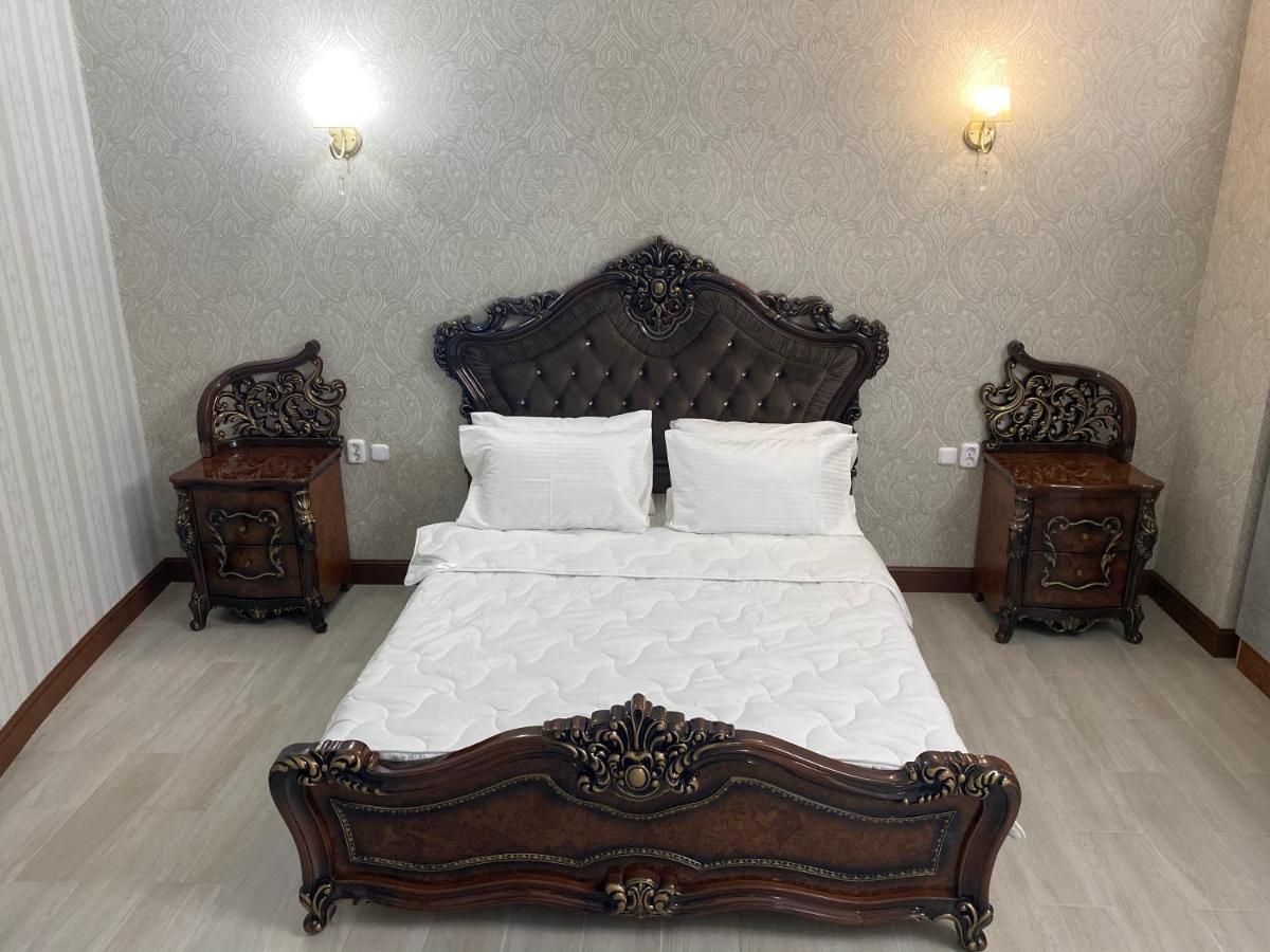 Hotel Astam Qostanaj Exteriör bild
