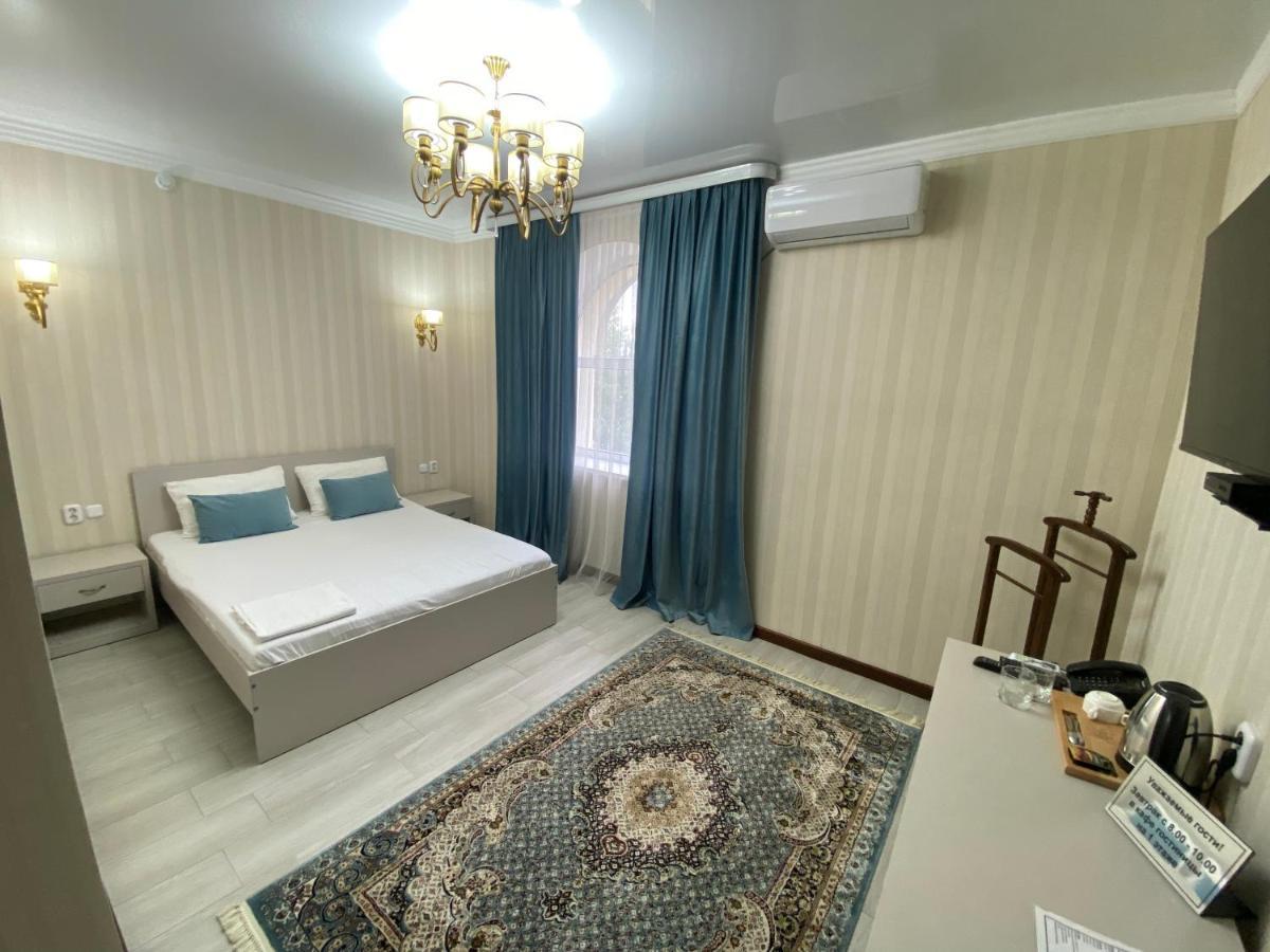 Hotel Astam Qostanaj Exteriör bild